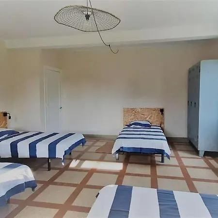 Maison Chaleureuse Plein Centre Ville, Plage A 50m * 라트슈수르메르